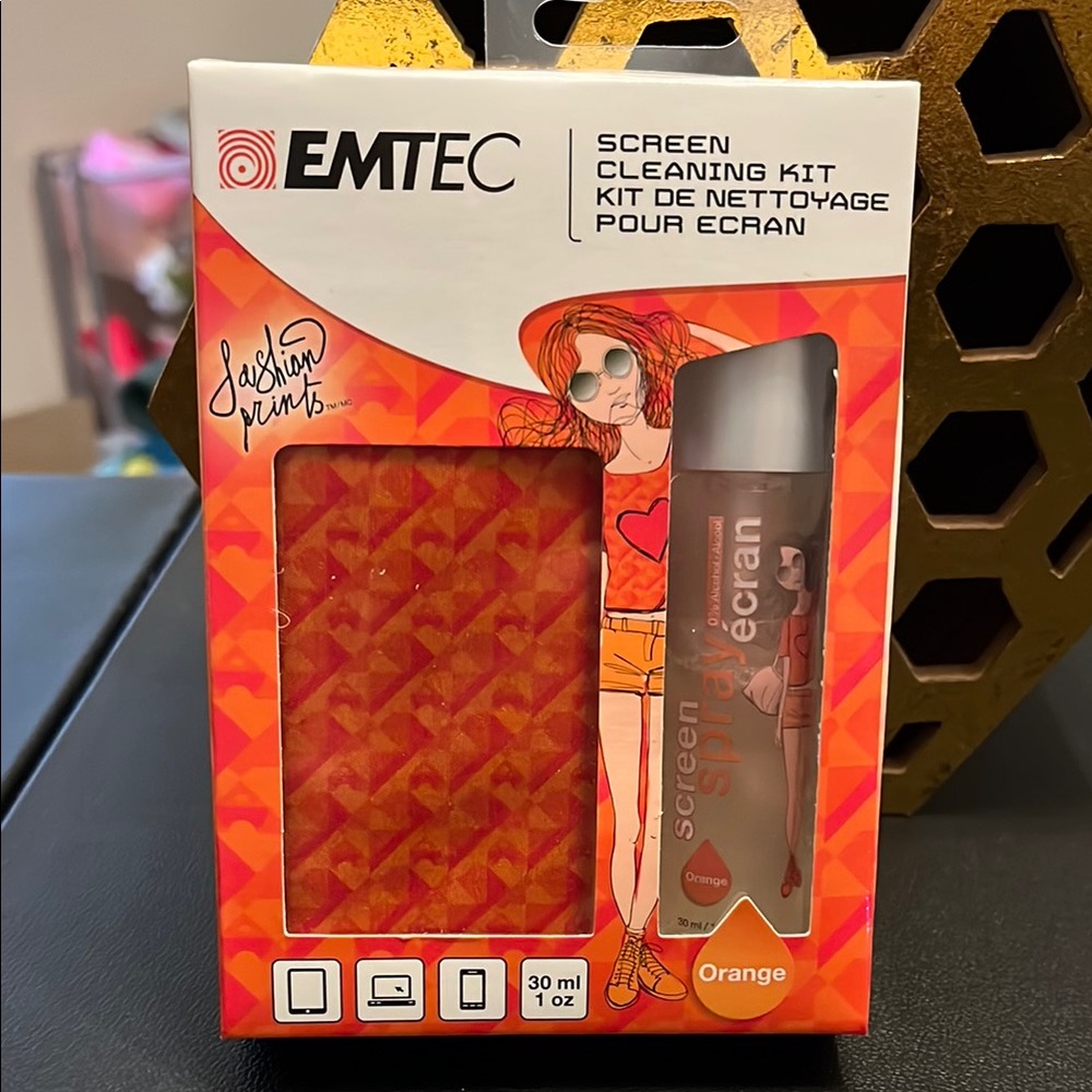 EMTEC Screen Cleaning Kit - Orange